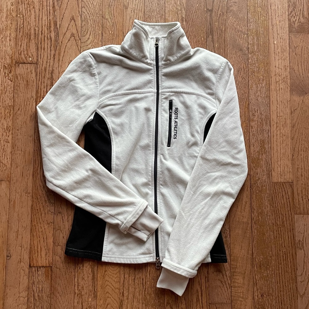roots zip-up